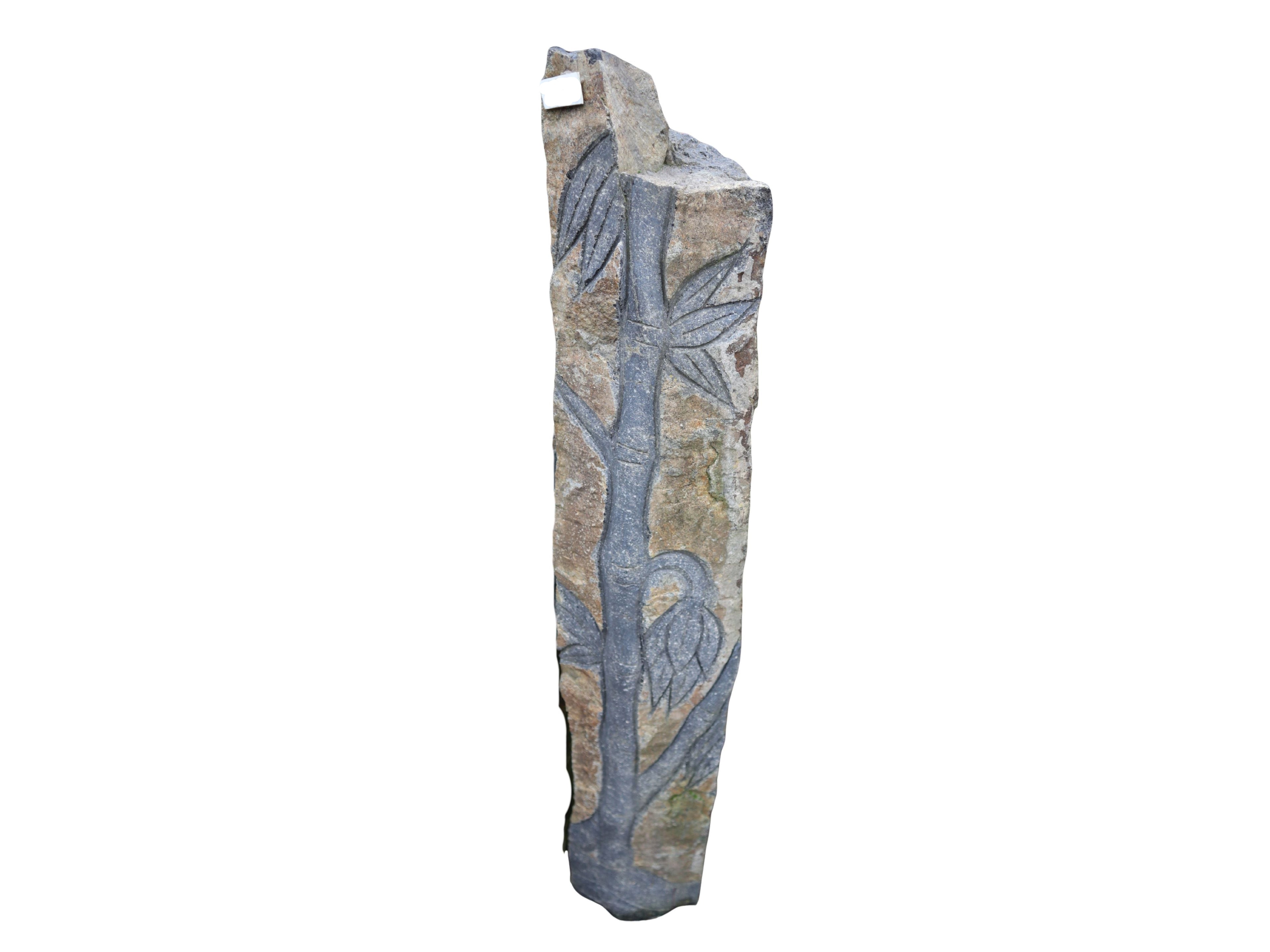 Basaltstele floral